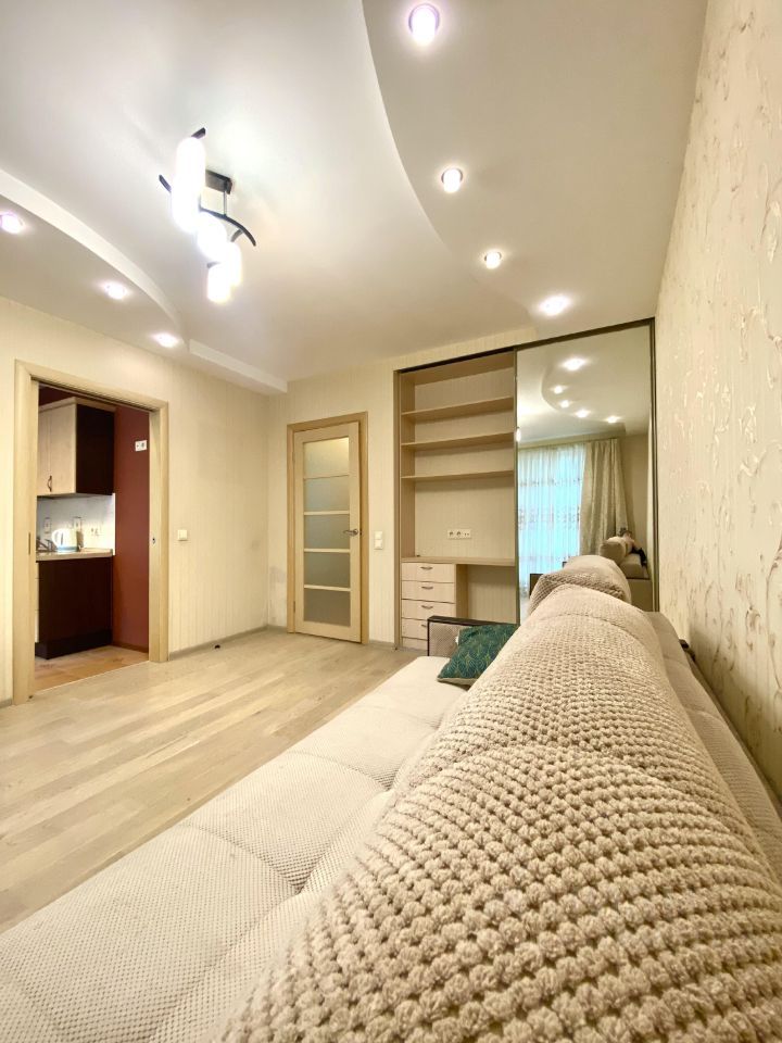 m. Chkalovskaya: Apartment, 1-rooms