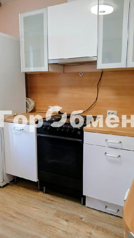 m. Molodezhnaya: Apartment, 2-rooms