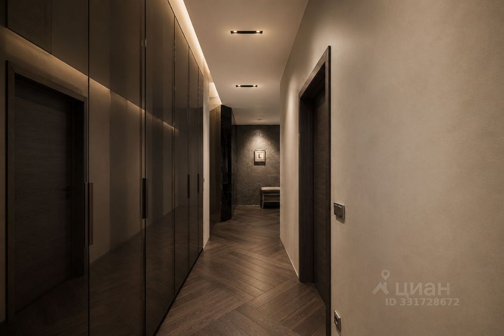 m. Park kultury: Apartment, 4-rooms