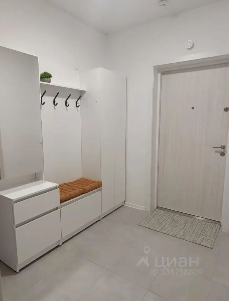m. Aminyevskaya: Apartment, 1-rooms