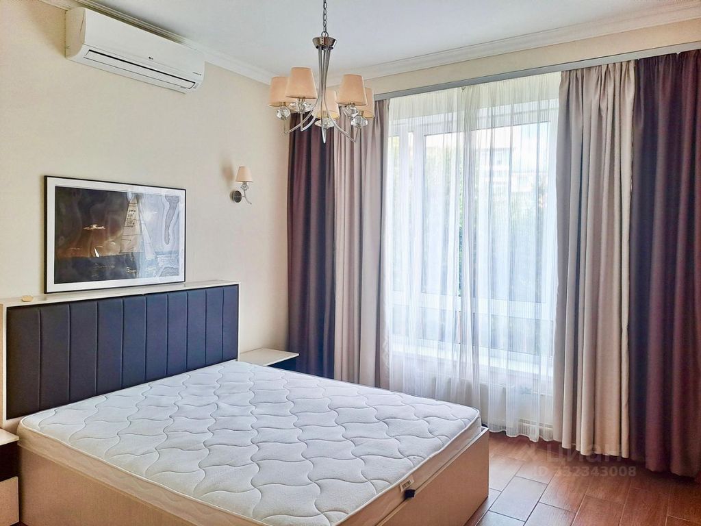 m. Opalikha: Apartment, 2-rooms