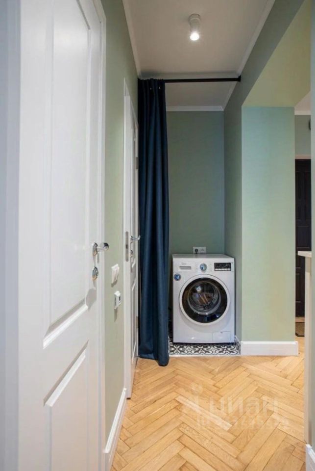 m. Tverskaya: Apartment, 2-rooms