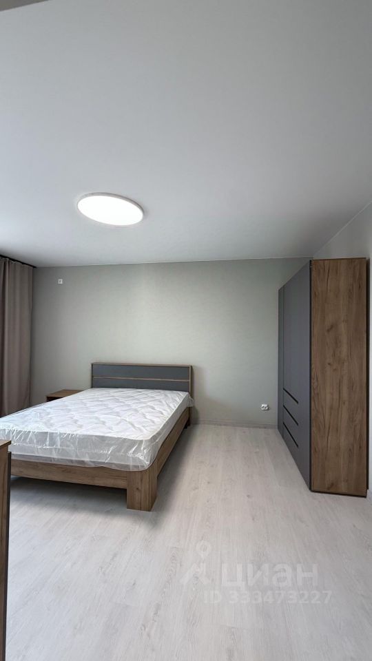 m. Bulvar Dmitriya Donskogo: Apartment, 2-rooms