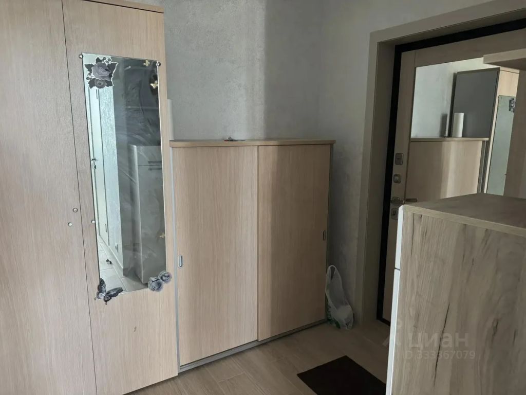 m. Lukhmanovskaya: Apartment, 2-rooms