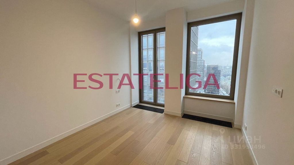 m. Ulitsa 1905 goda: Apartment, 4-rooms