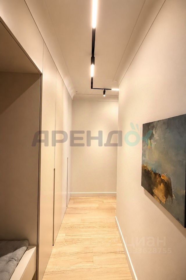 m. Aminyevskaya: Apartment, 3-rooms