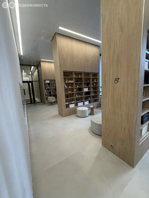 m. Serp i Molot: Apartment, 2-rooms