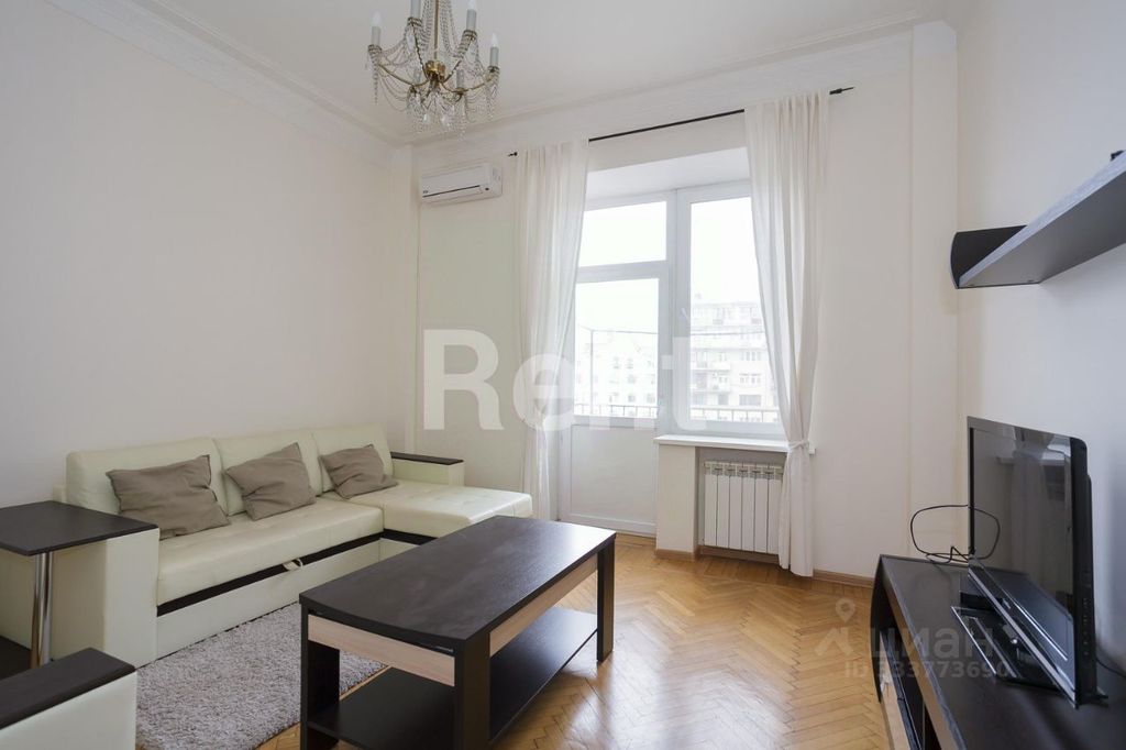 m. Tverskaya: Apartment, 3-rooms