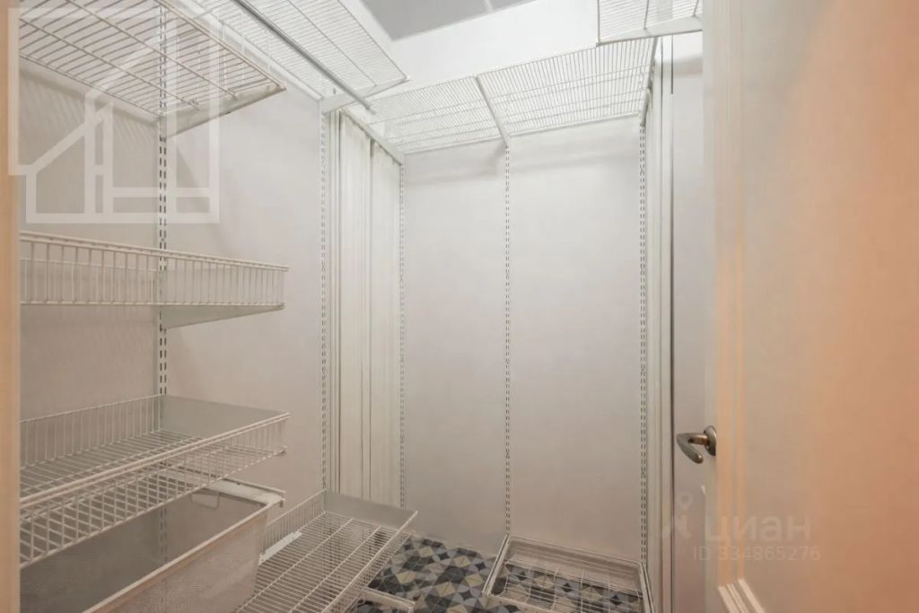 m. Novoslobodskaya: Apartment, 5-rooms