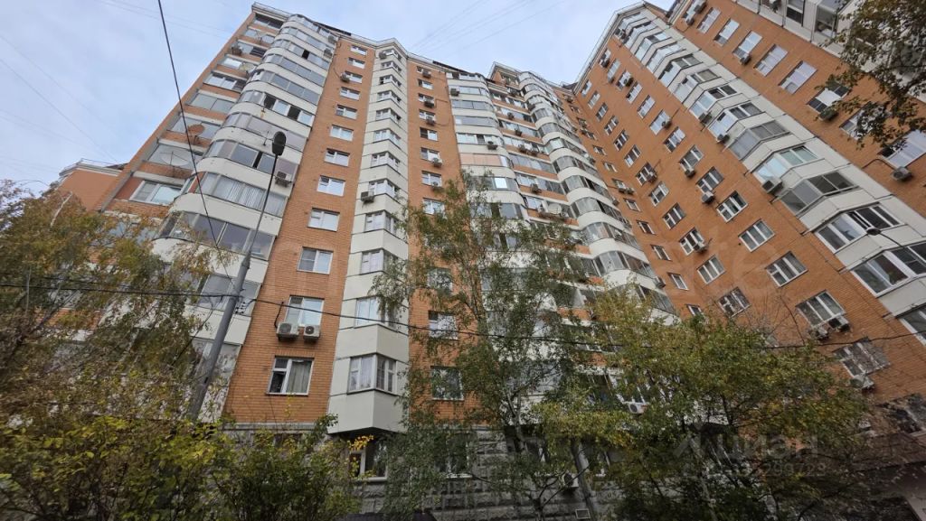 m. Ulitsa 1905 goda: Apartment, 2-rooms
