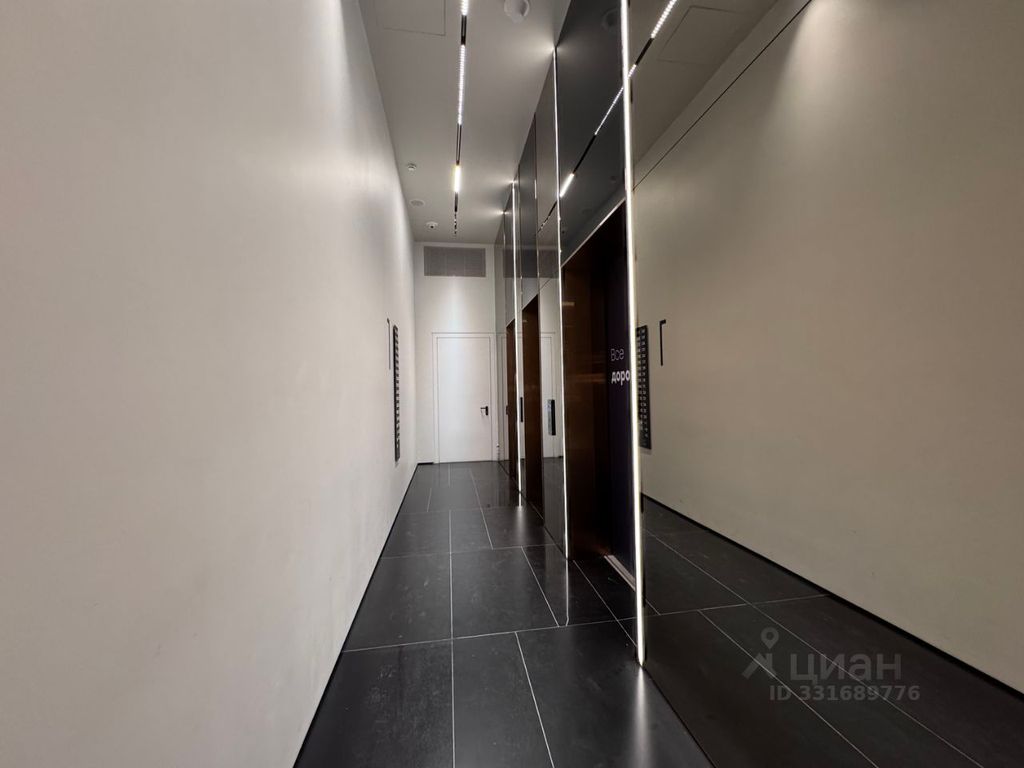 m. Shelepikha: Apartment, studio