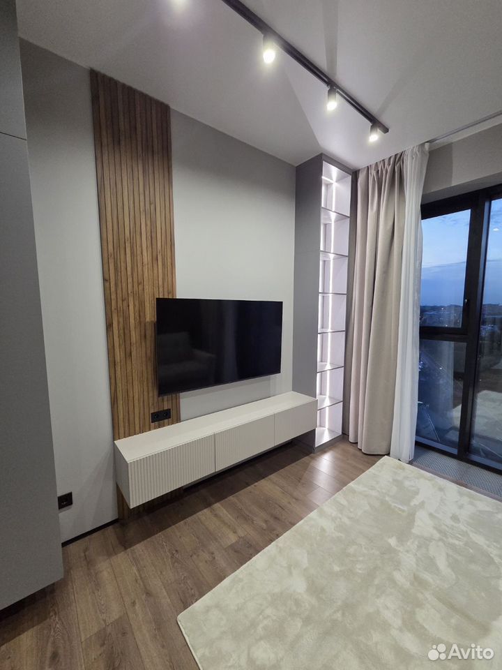 m. Akademicheskaya: Apartment, studio