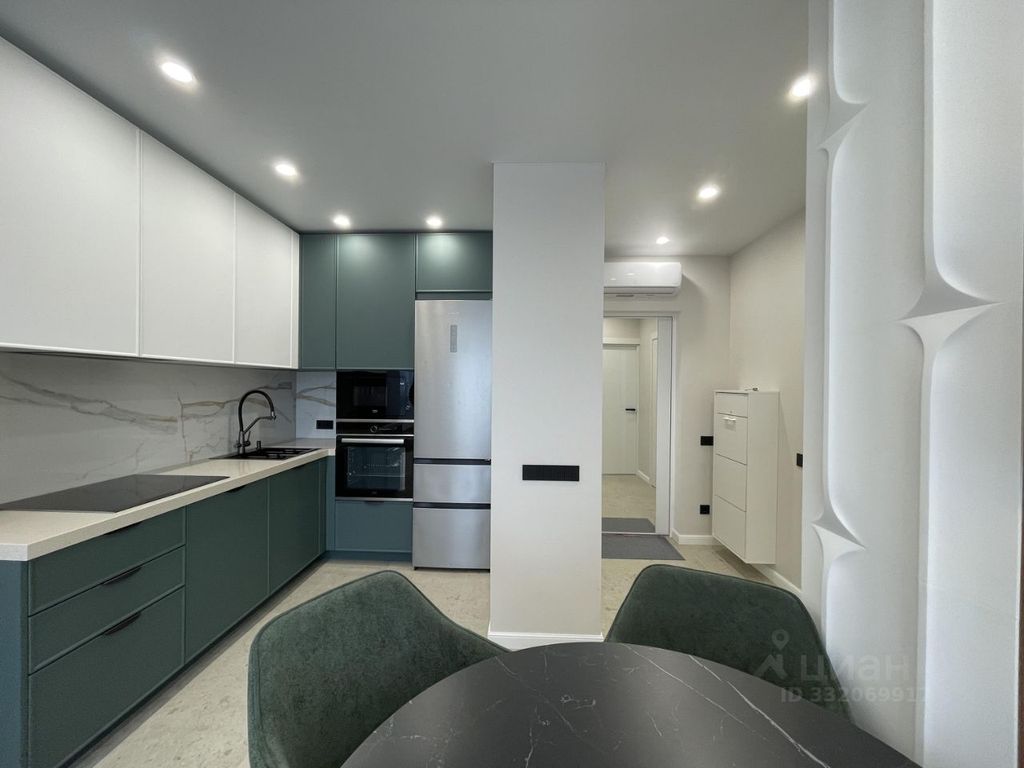 m. Aminyevskaya: Apartment, 2-rooms