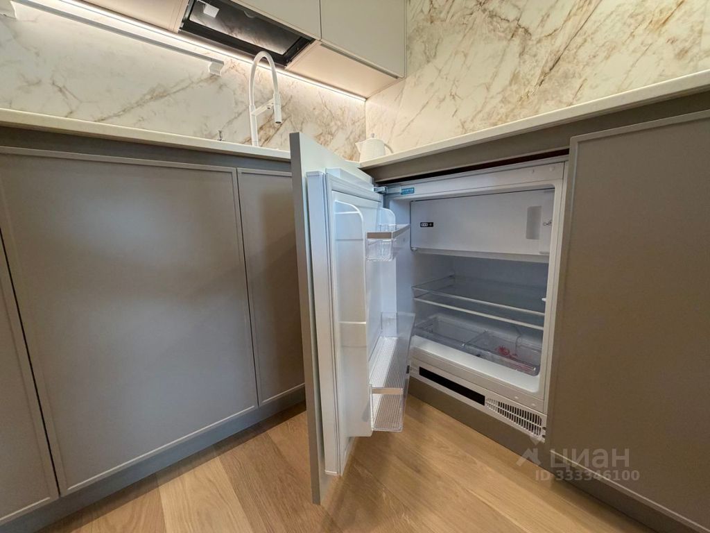 m. Michurinsky prospekt: Apartment, studio