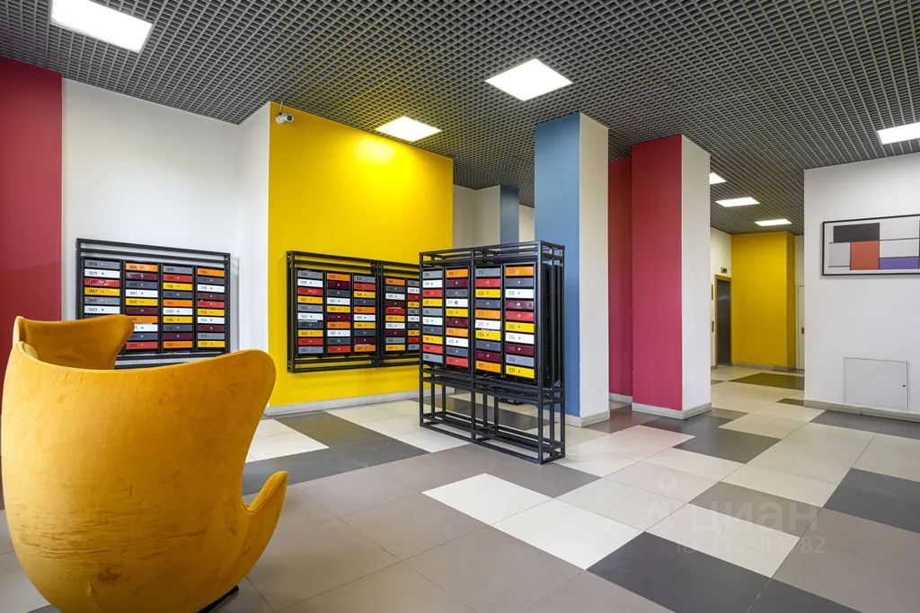 m. Pavshino: Apartment, 2-rooms