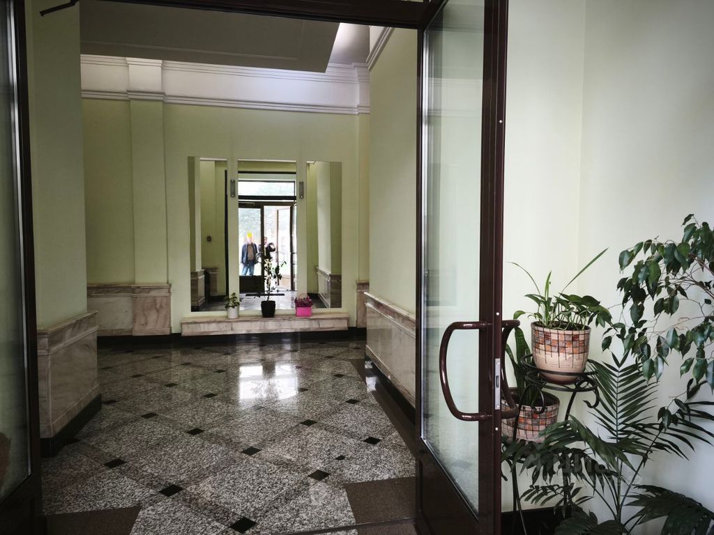 m. Lomonosovsky prospekt: Apartment, 2-rooms