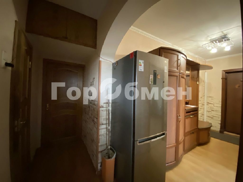 m. Lyublino: Apartment, 2-rooms