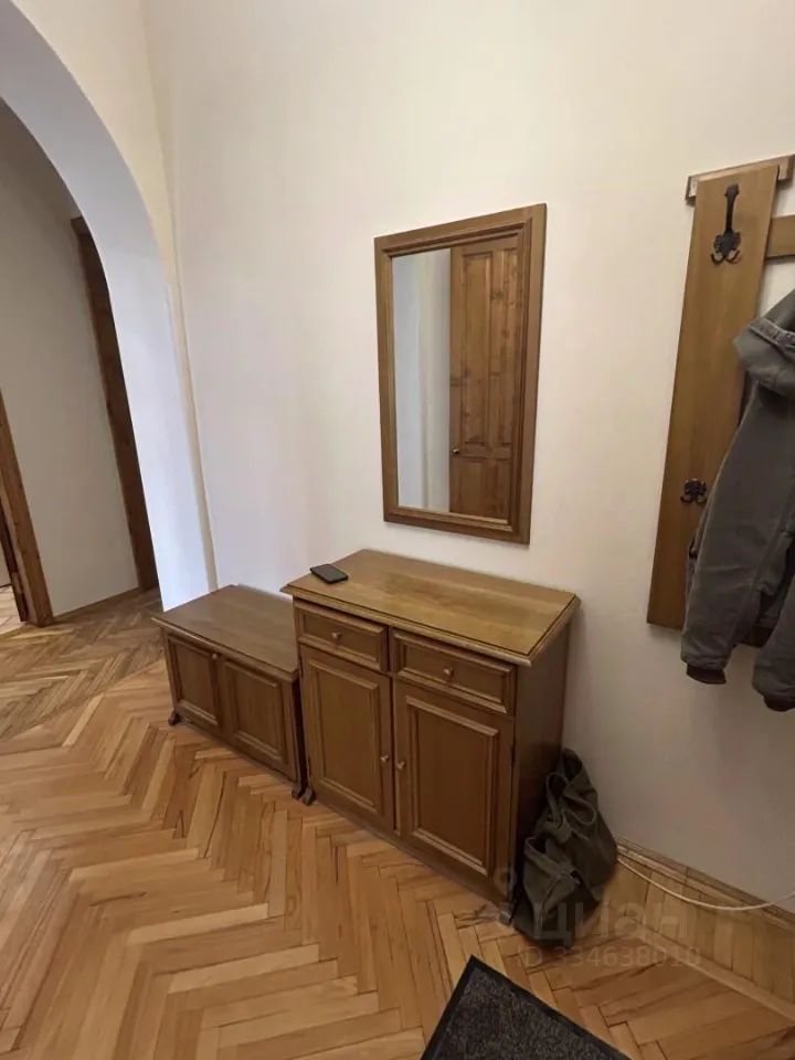 m. Okhotny ryad: Apartment, 2-rooms