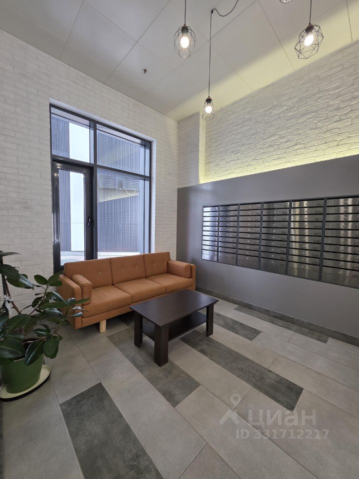 m. Oktyabrskoe pole: Apartment, 1-rooms