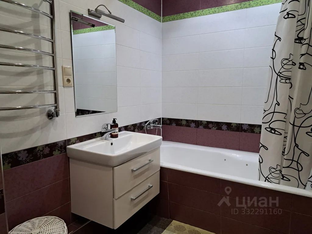 m. Michurinets: Apartment, 1-rooms