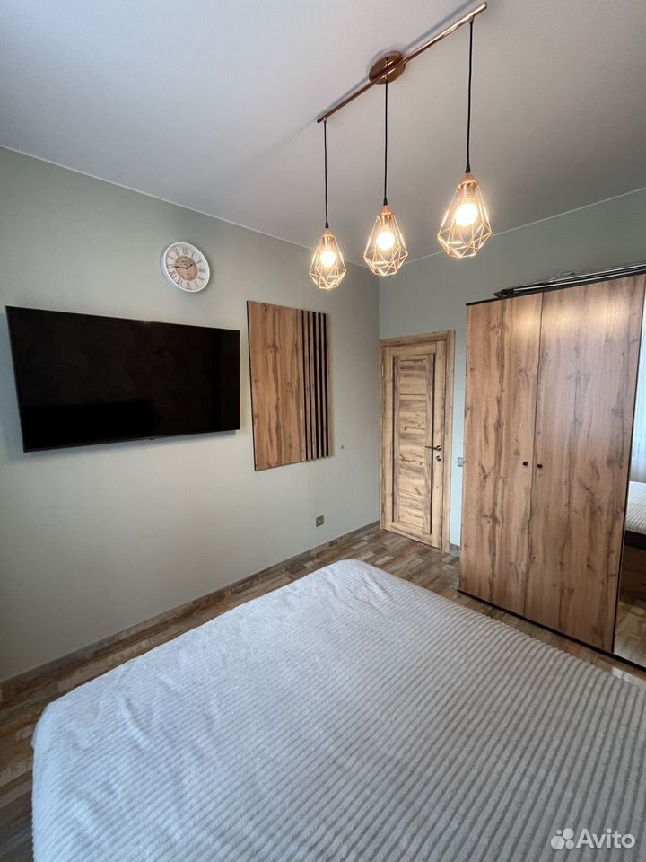 m. ZIL: Apartment, 1-rooms