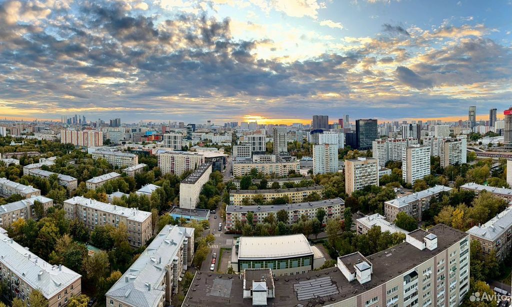 m. Maryina Roscha: Apartment, studio