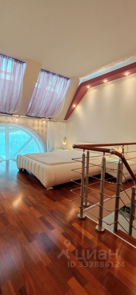 m. Peredelkino: Apartment, 2-rooms