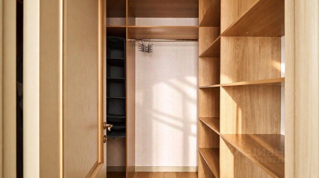 m. Frunzenskaya: Apartment, 4-rooms