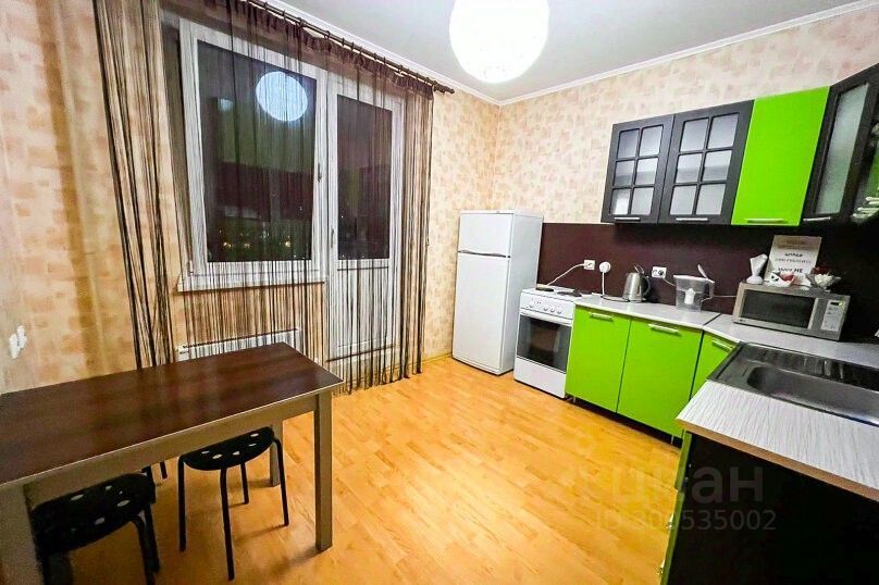 m. Molzhaninovo: Apartment, 2-rooms