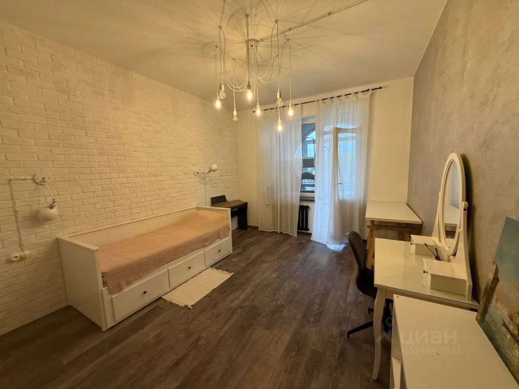 m. Penyagino: Apartment, 4-rooms