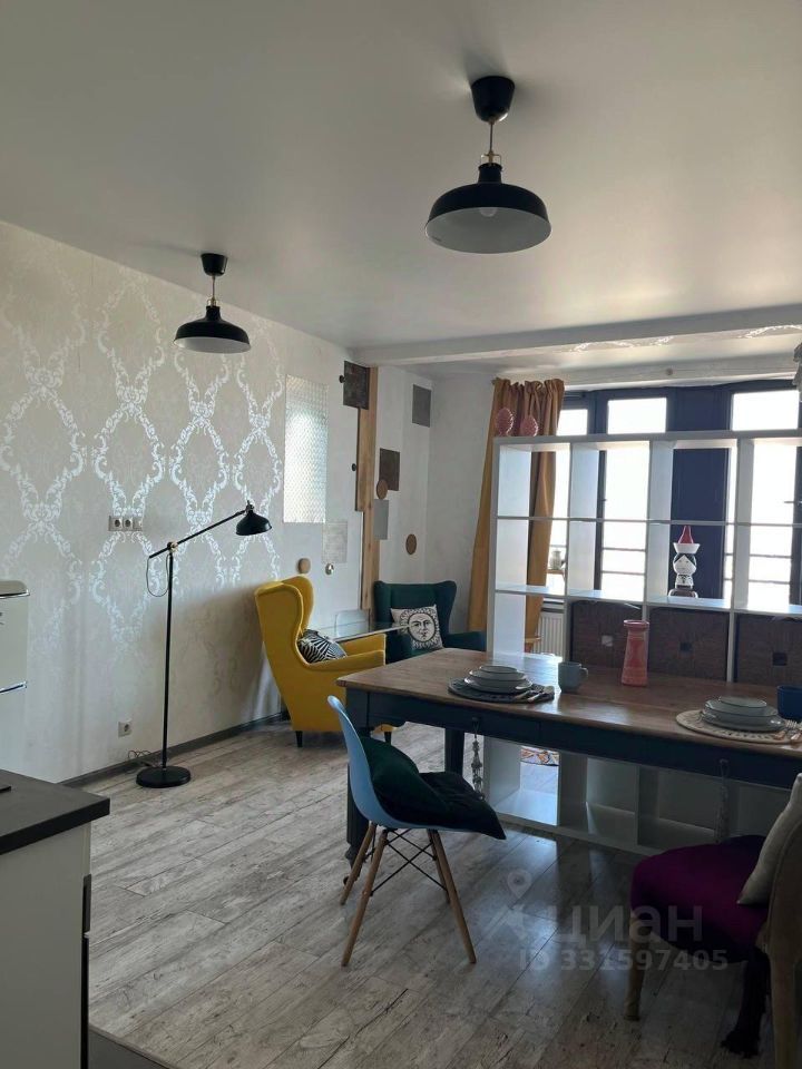 m. Dmitrovskaya: Apartment, studio