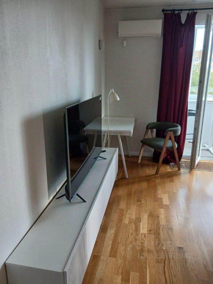 m. Chistye prudy: Apartment, 2-rooms