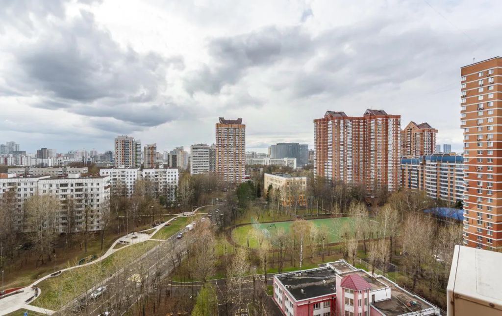 m. Novatorskaya: Apartment, 3-rooms