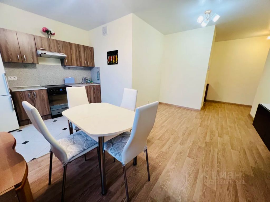 m. Pyatnitskoe shosse: Apartment, 2-rooms