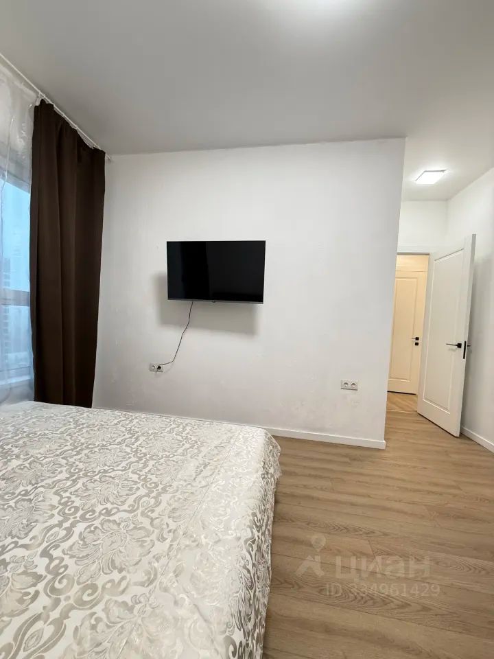 m. Strogino: Apartment, 3-rooms