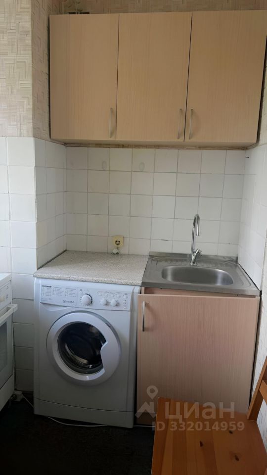 m. Dubrovka: Apartment, 1-rooms
