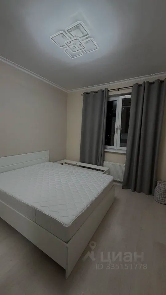 m. Strogino: Apartment, 2-rooms