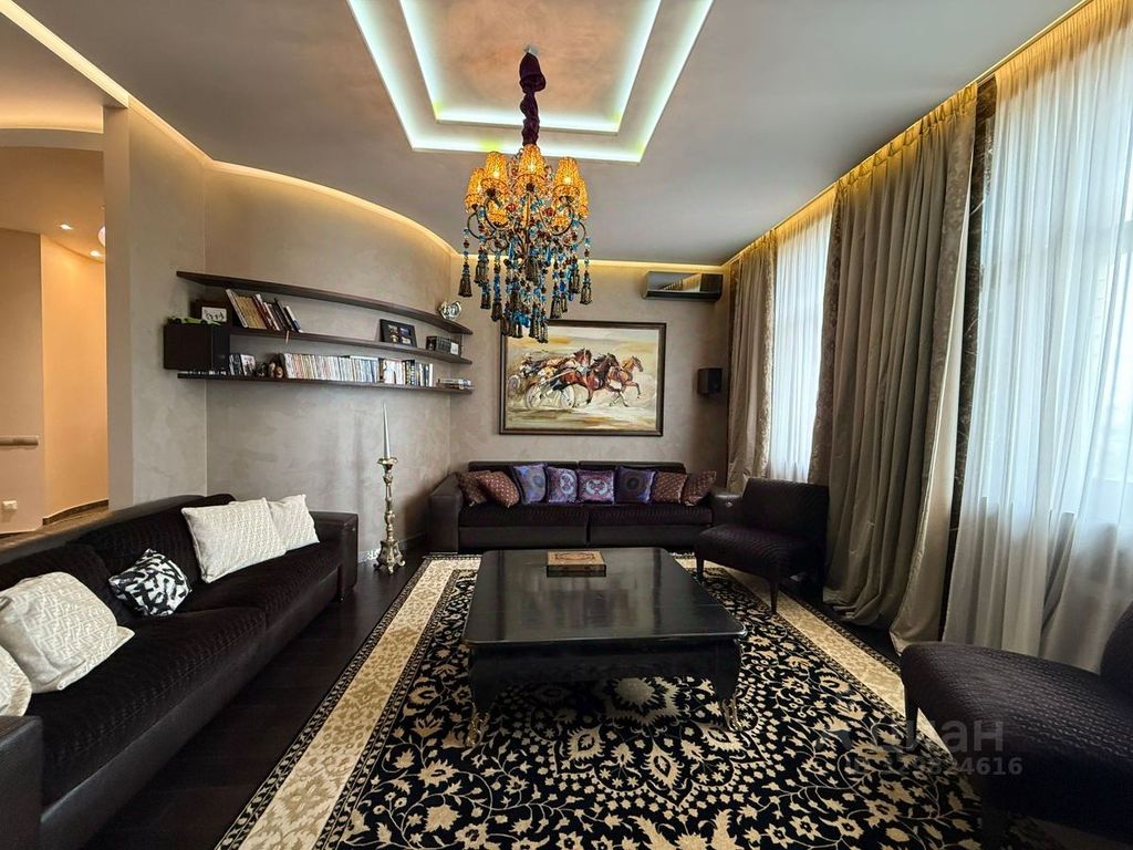 m. Solnechnaya: Apartment, 3-rooms