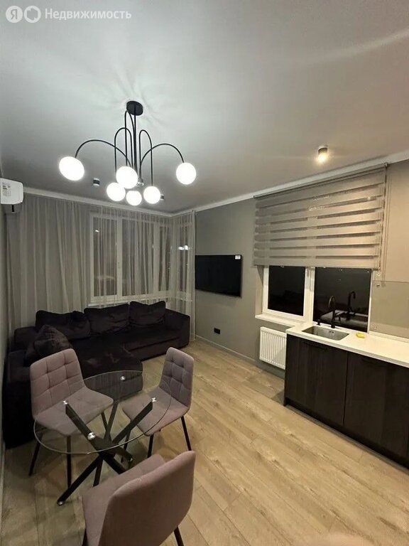 m. Nagornaya: Apartment, 2-rooms