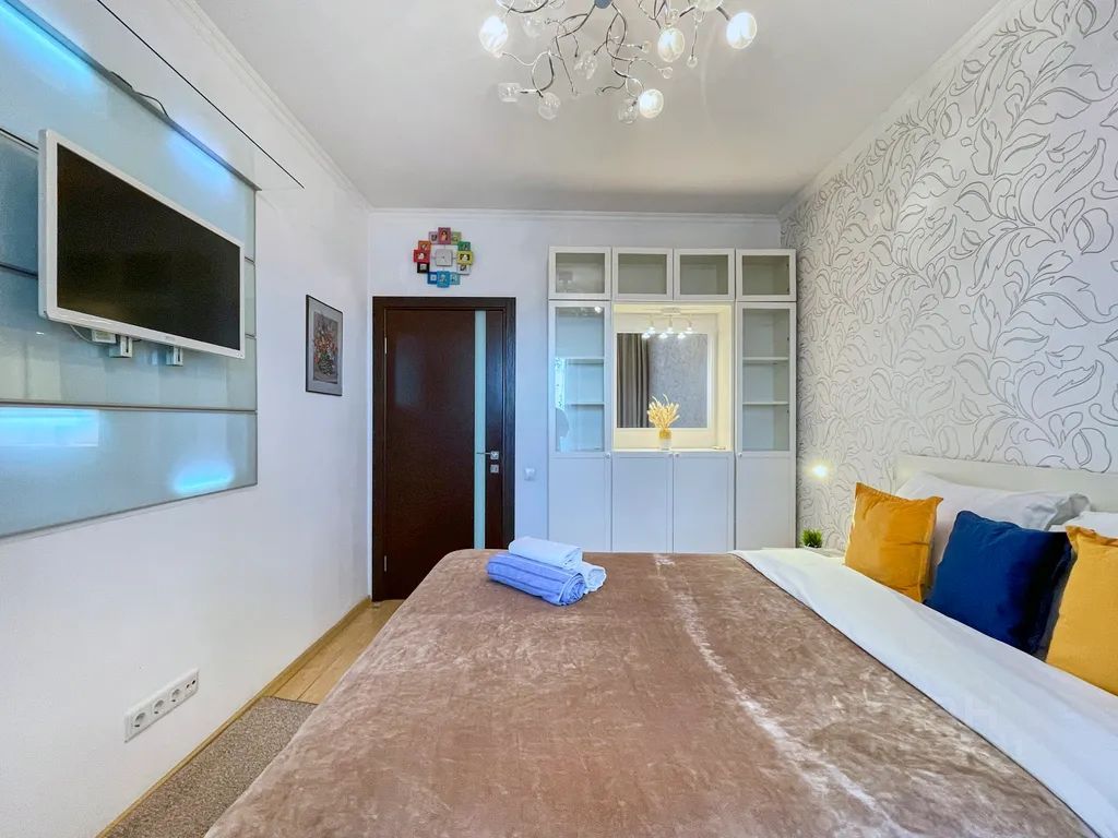m. Levoberezhnaya: Apartment, 1-rooms