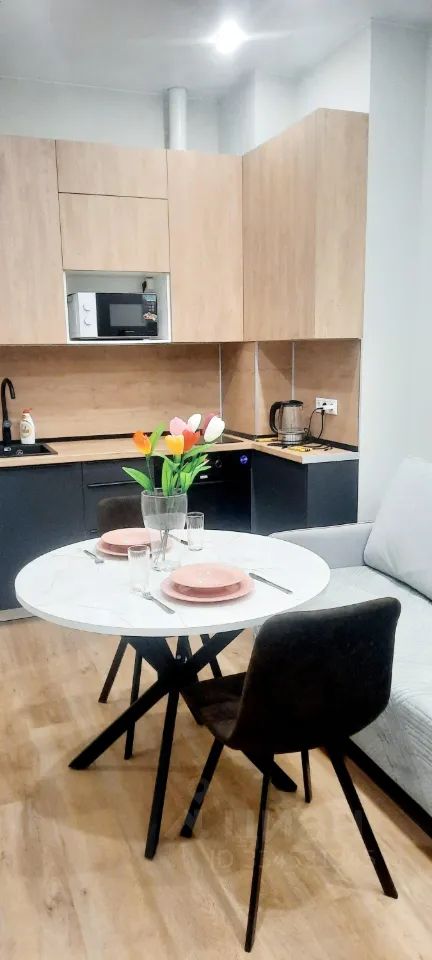 m. Alekseevskaya: Apartment, studio