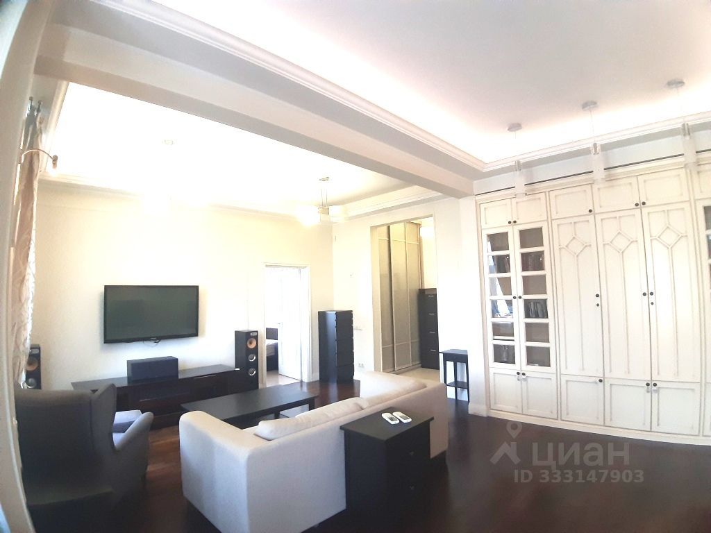 m. Smolenskaya: Apartment, 2-rooms