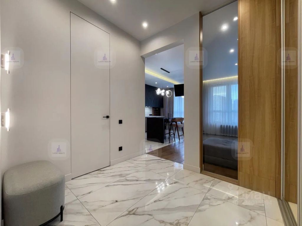 m. Shelepikha: Apartment, 2-rooms