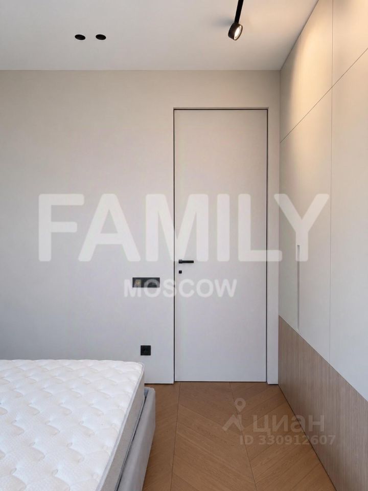 m. Khovrino: Apartment, 3-rooms