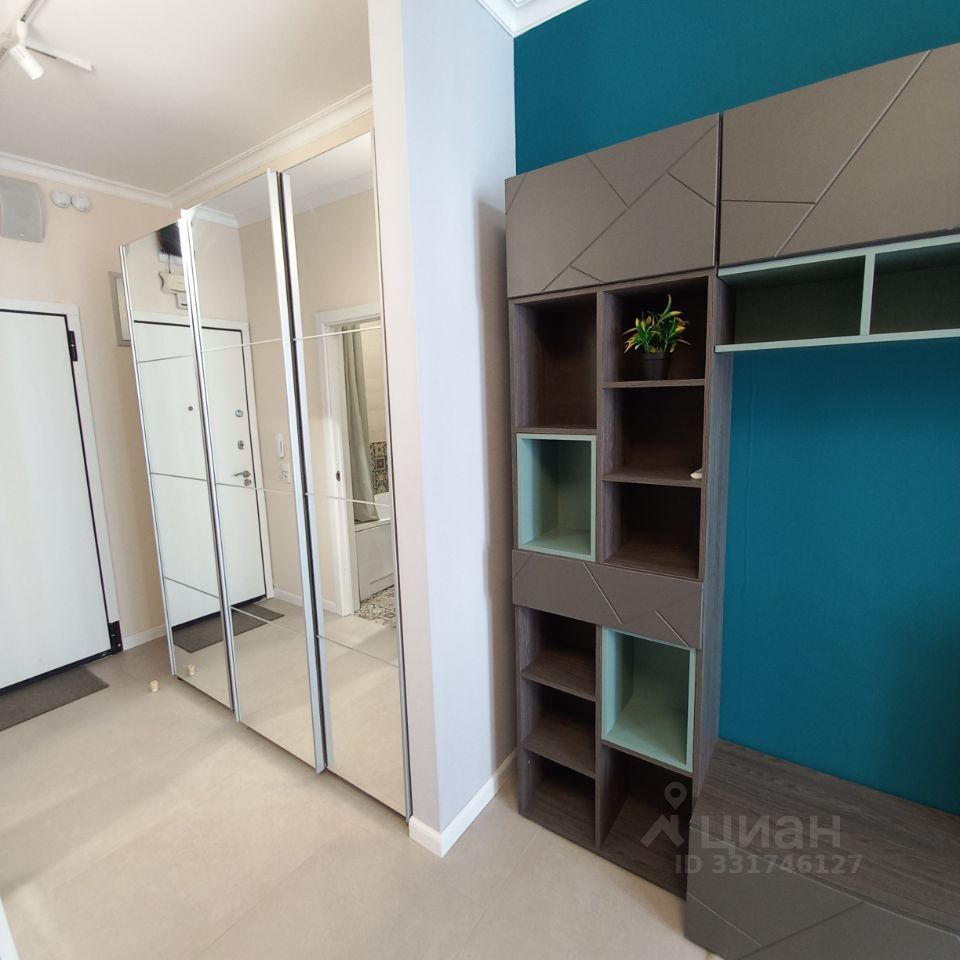 m. Strogino: Apartment, studio