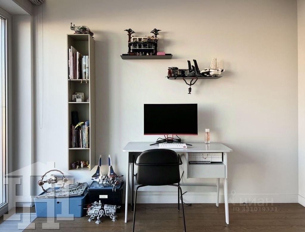 m. Baumanskaya: Apartment, 3-rooms