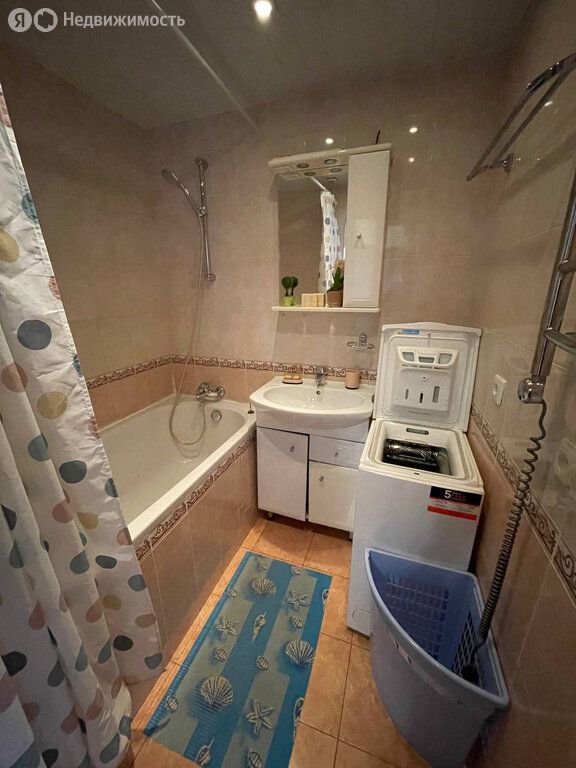 m. Novokuznetskaya: Apartment, 2-rooms