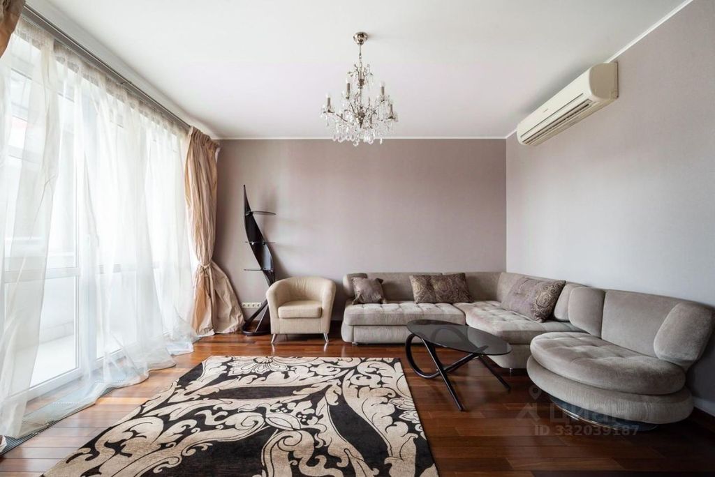 m. Smolenskaya: Apartment, 3-rooms
