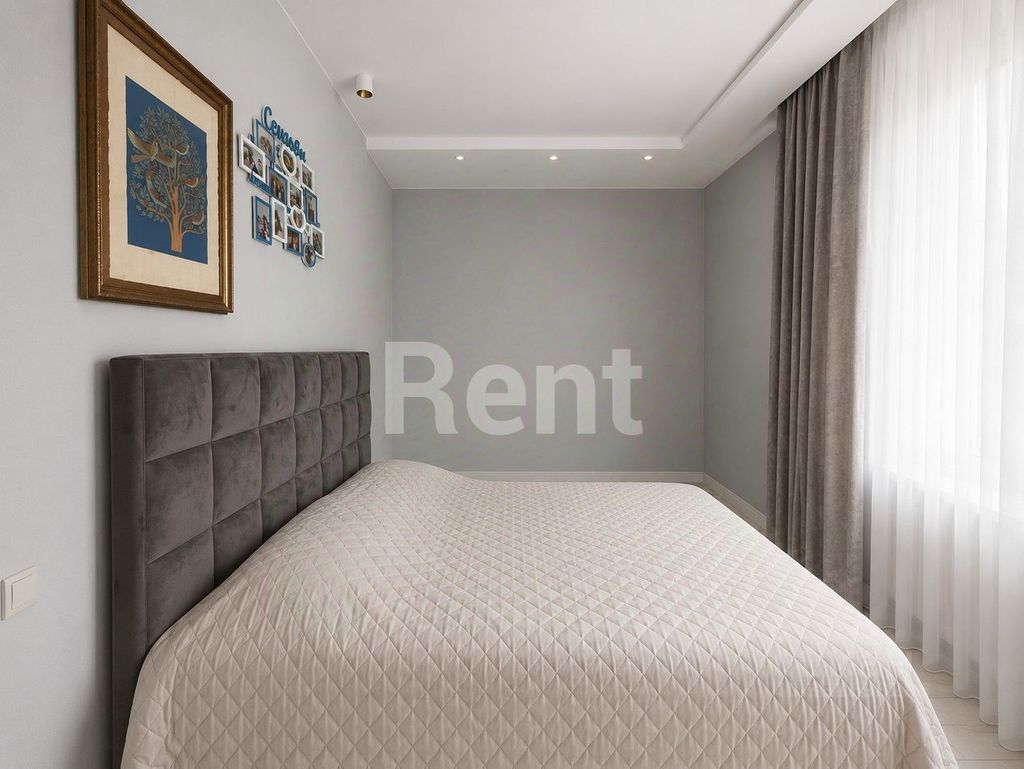 m. Aminyevskaya: Apartment, 3-rooms