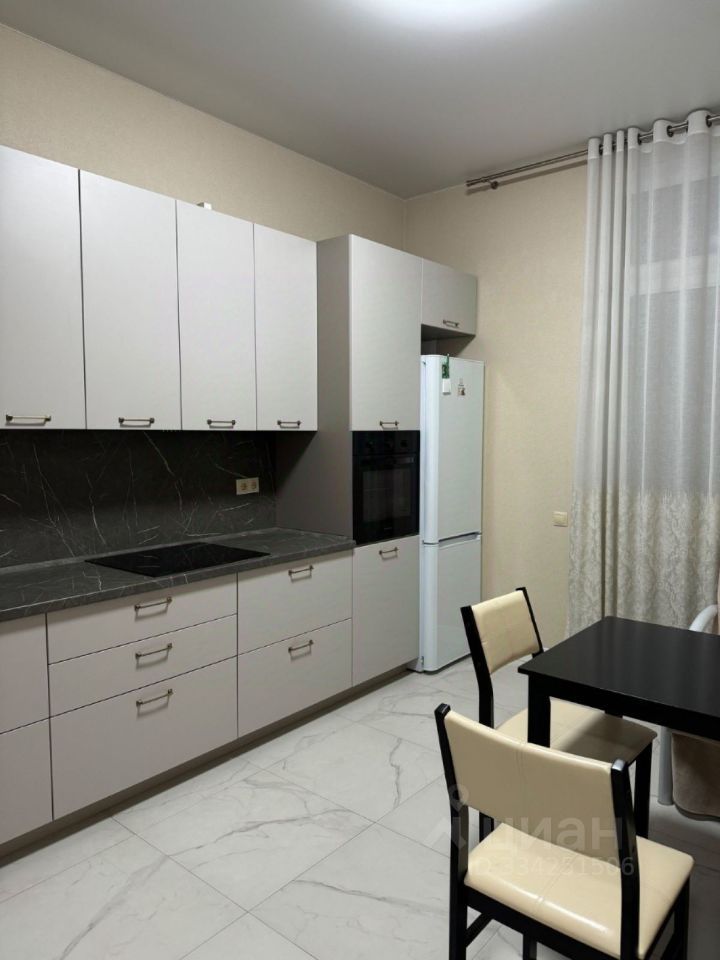 m. Rabochy Poselok: Apartment, 1-rooms